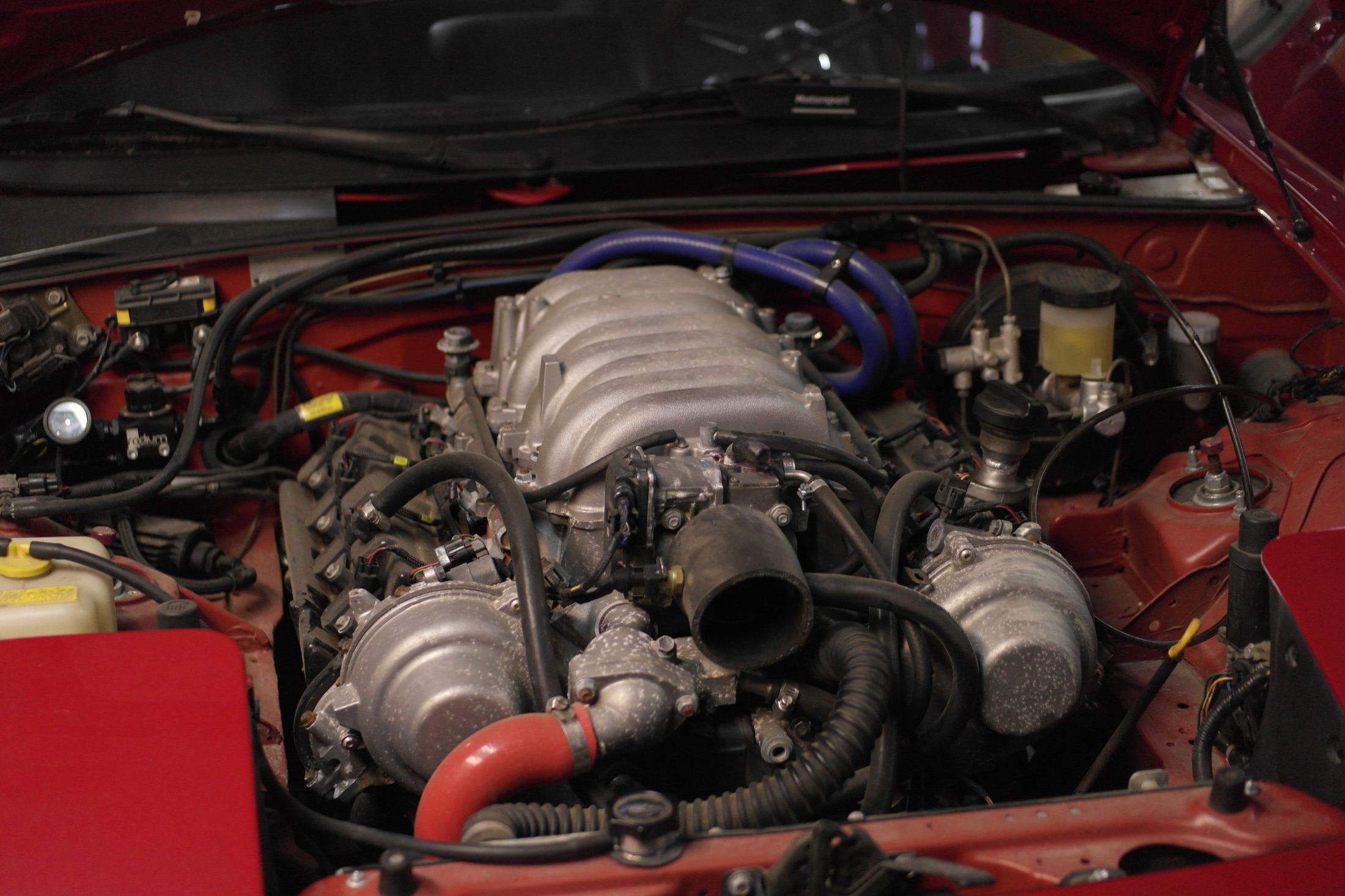 Detal silnika w projekcie MX-5